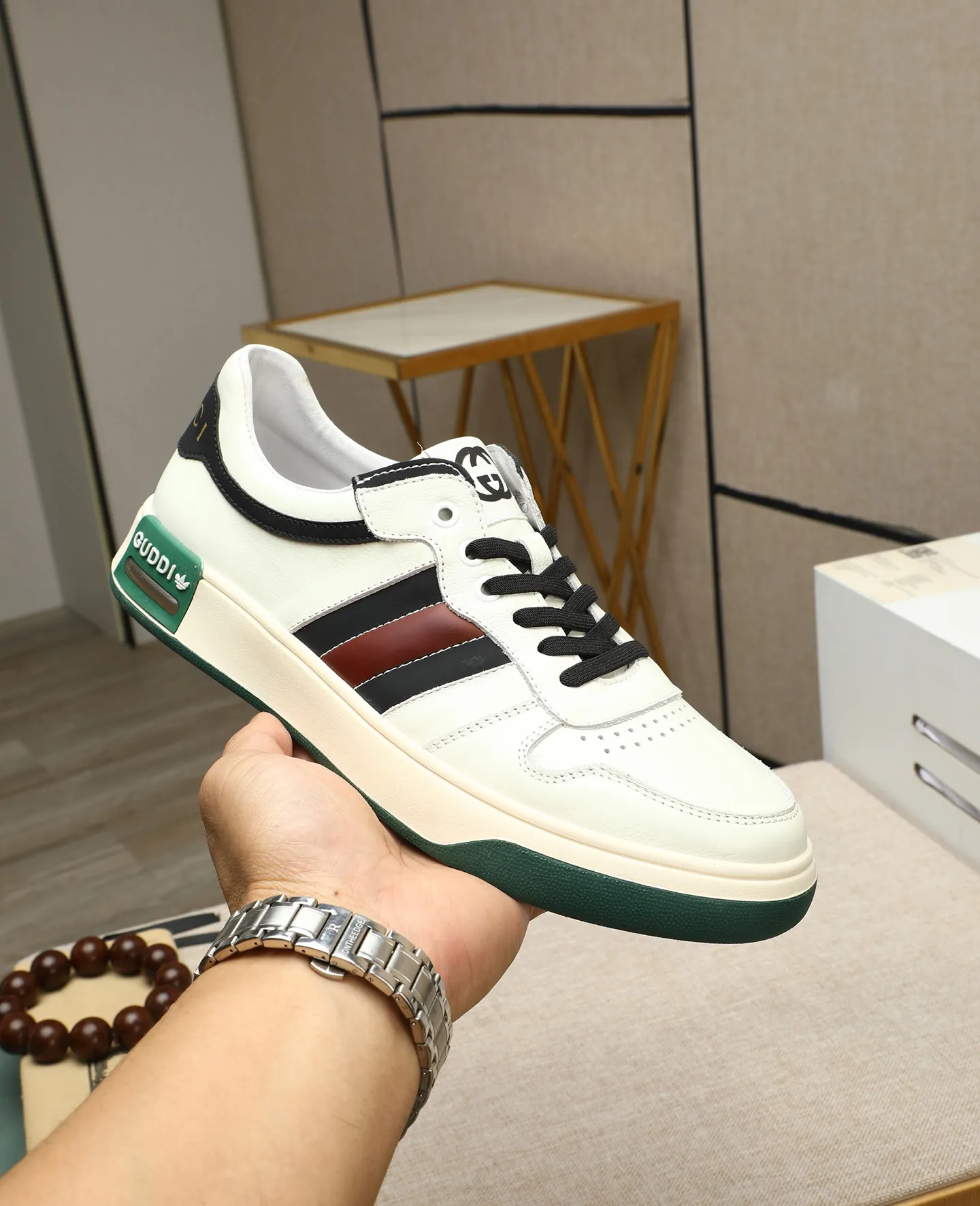 Men's men's shoes 💰440 GUCCI🔍🔍The latest model is on sale at the same time at the counter. Original calfskin imported from Italy, genuine leather lining, (high-end, noble, and classy) with exquisite workmanship. Sole: Original sole provided by the original factory, ⚠Exclusive double-layer movable molded sole super comfortable⚠, real shot 🎬The real thing is better🔍🔍"High quality·Follow the order" Code number 38-44